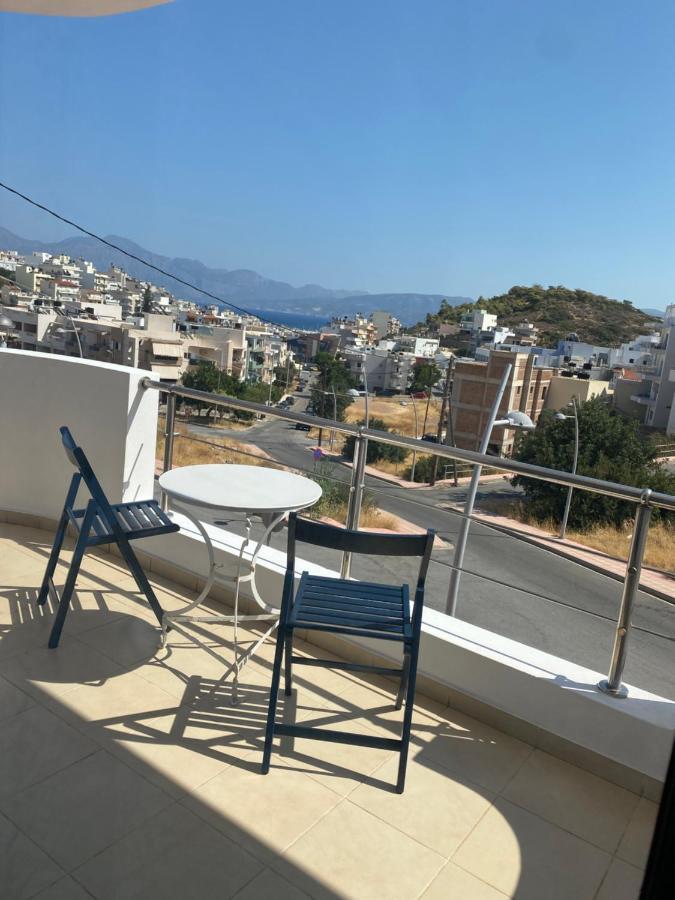 Studio Marika Agios Nikolaos  Luaran gambar
